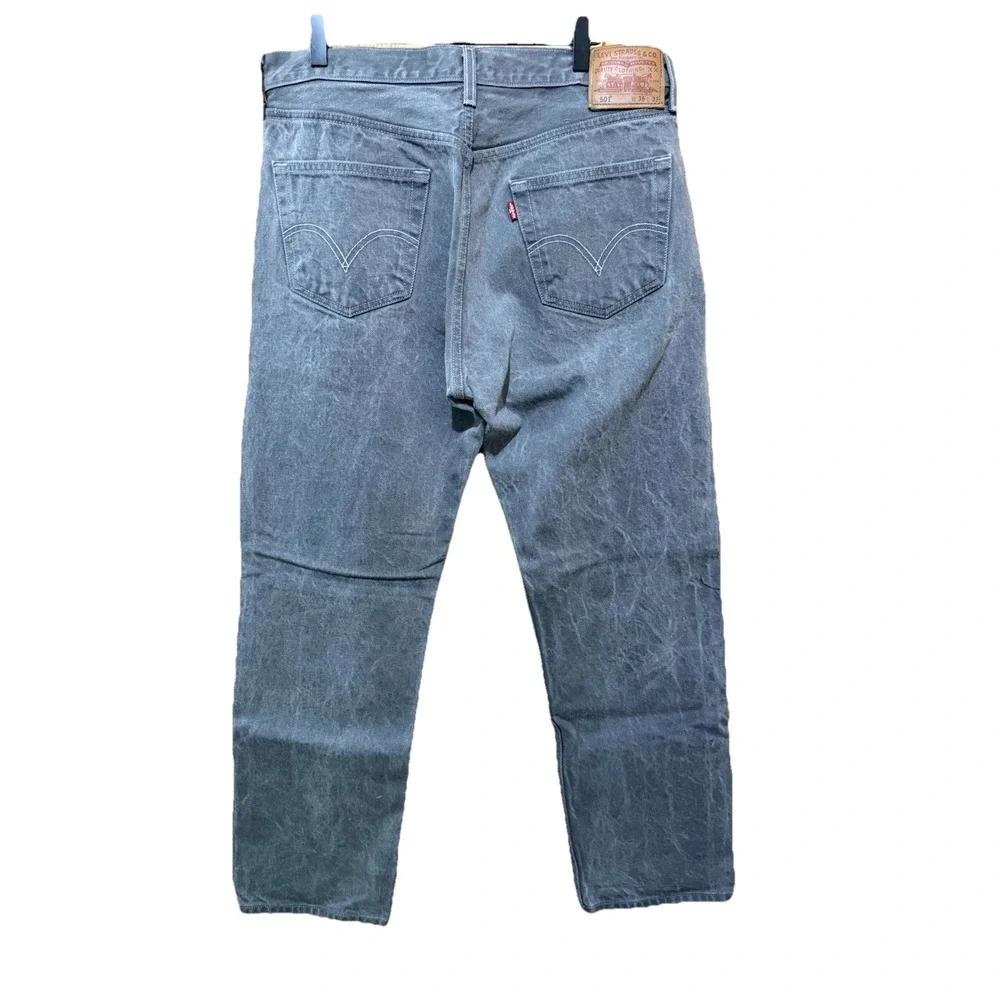 Levi's 501 Straight Leg Button Fly Gray Denim Jeans Men Size 36x32‎